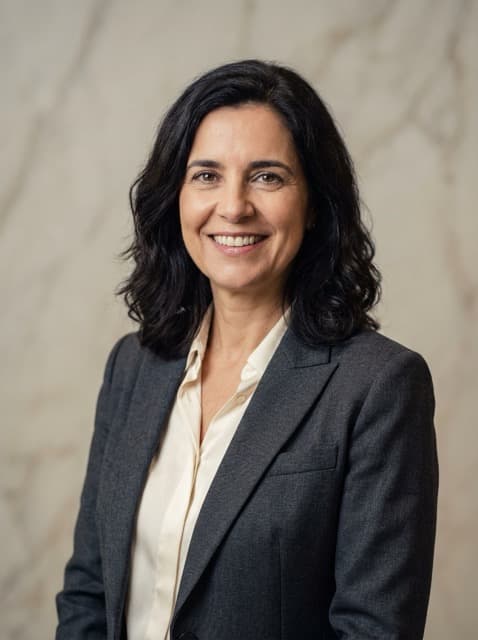 Structured jacket, cream blouse - Soft marble toned